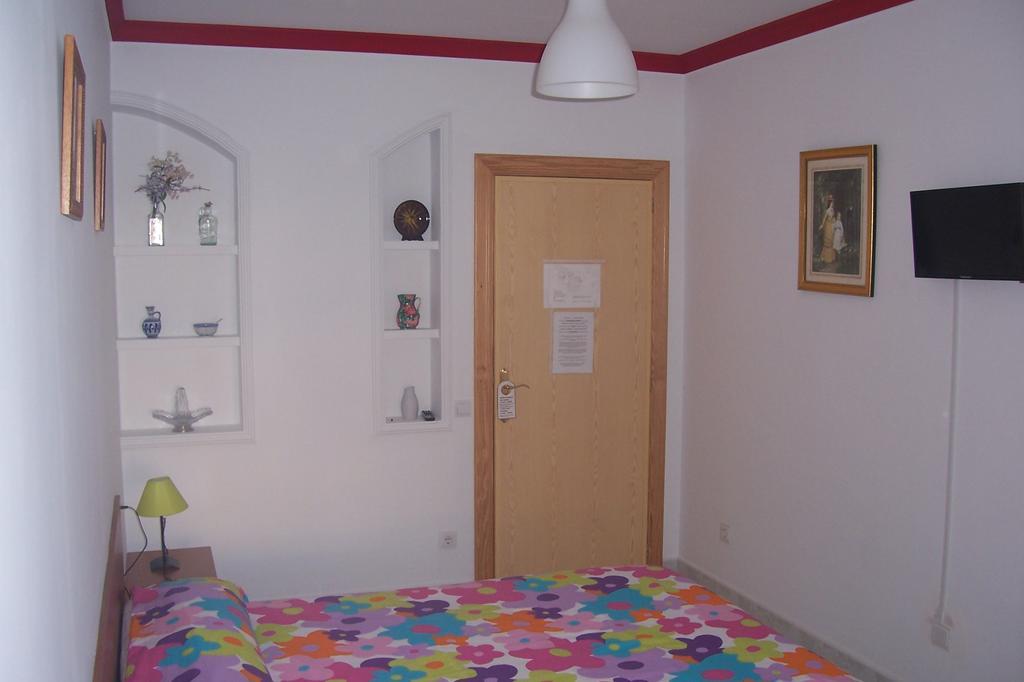 Pension Nomphosumus La Cala Del Moral Exterior photo